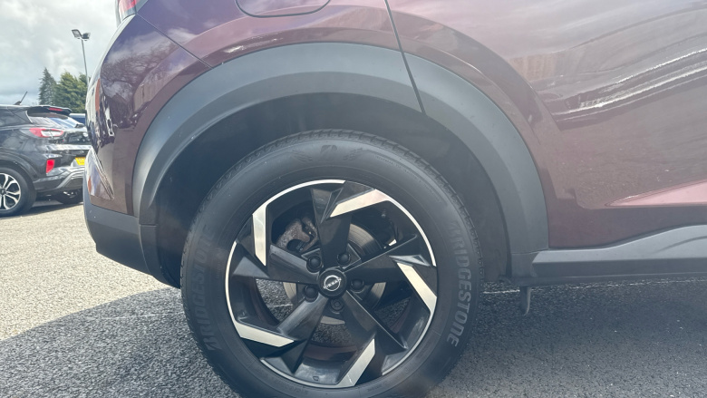 Nissan Juke 1.0 DiG-T 114 N-Connecta 5dr Petrol Hatchback